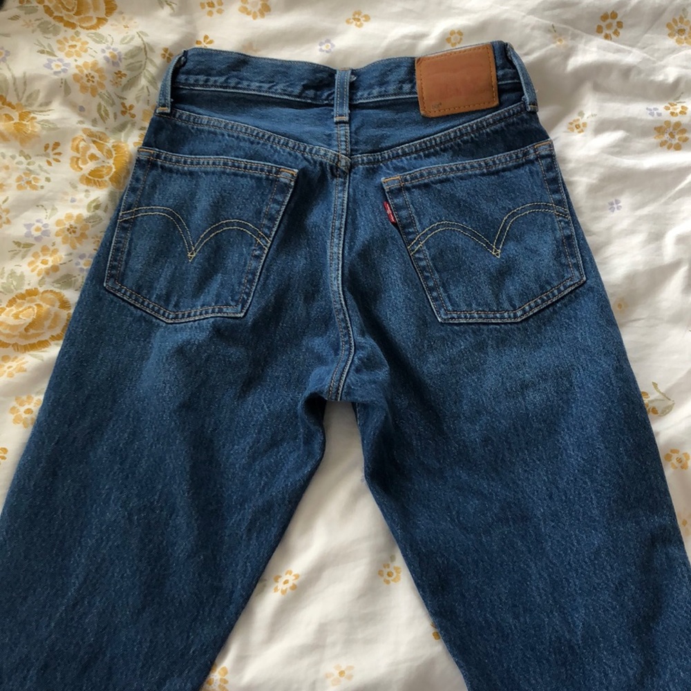 Levis 501 jeans